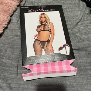 Leg avenue Worth the Hype Bra and Panty Set
